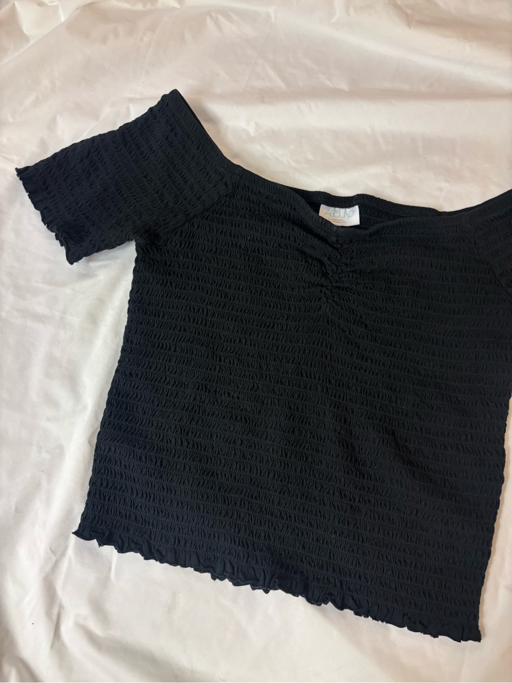 Abound Black Ribbed Off-Shoulder Crop Top | Medium